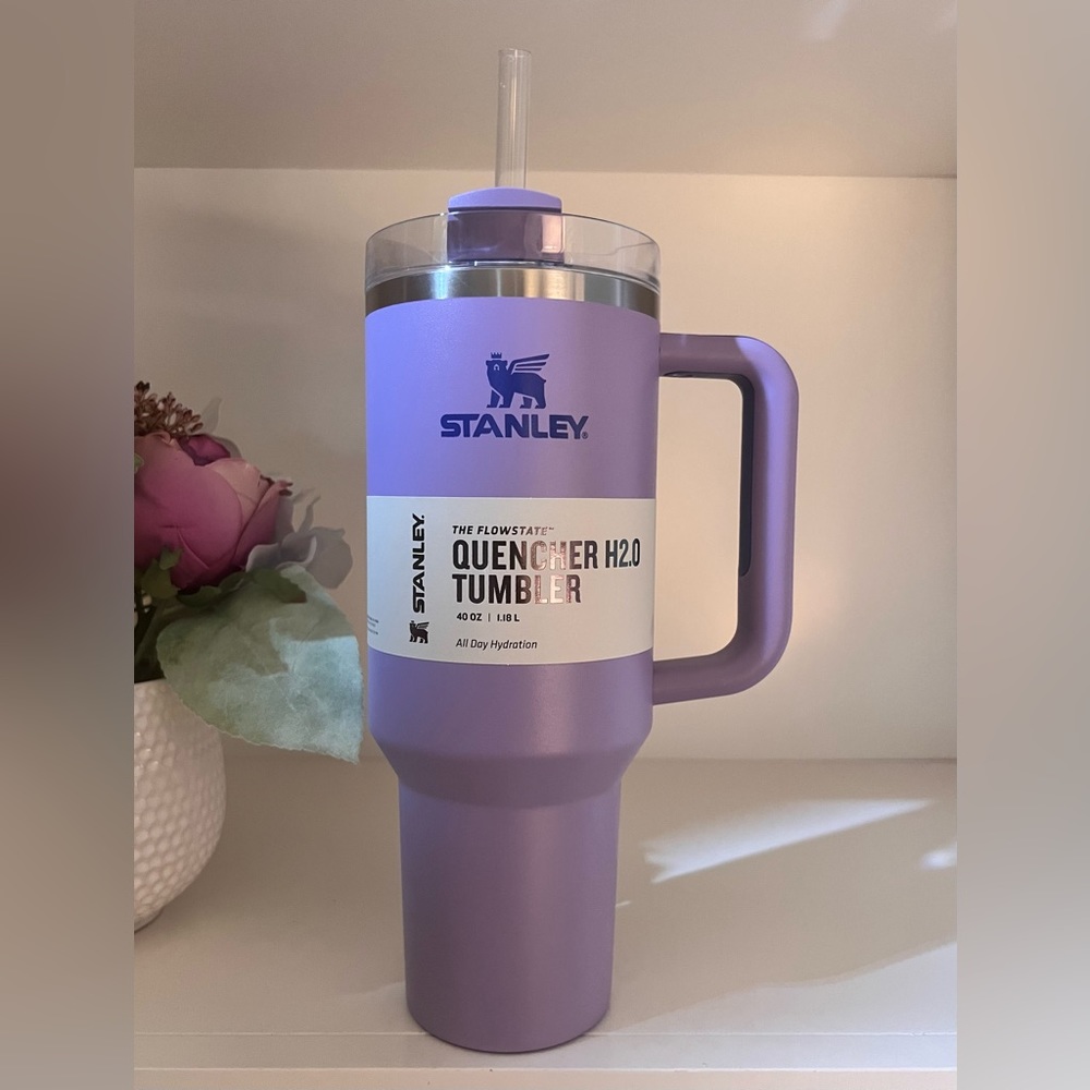 🎉LAST PIECE🎉Stanley 40 oz. Quencher H2.0 FlowState Tumbler‎ Lavender - Picture 4 of 6